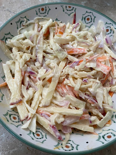 Una foto de Ensalada de col inglesa