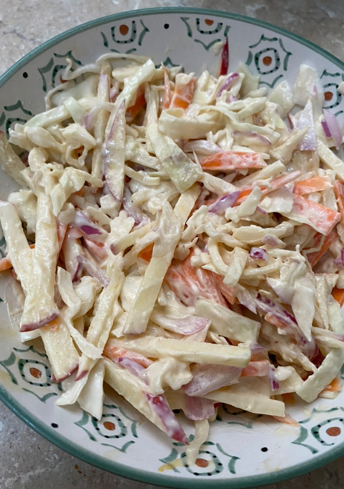 Una foto de Ensalada de col inglesa