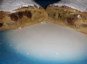 Una foto di mela pasta sfoglia strudel