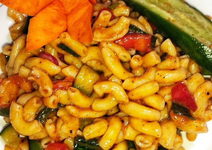 Vegetables Elbow Macaroni With Red Sauce Recipe by Bushra Mazhar - Cookpad