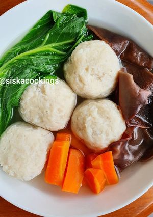 Foto resep Soup Hiwan (Bakso Ikan)