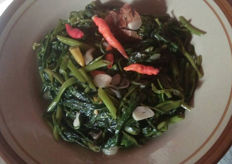 Tumis kangung lengkuas