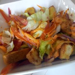 A picture of Crouton salad.
