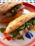 Baguette Vietnamese Sandwich🥖🌶️🍅🧄แซนวิชเวียดนาม Banh Mi🥖🌶️EP:ไส้หมูย่าง&แครอทดองพริกสด🌶️