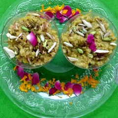A picture of Cracked Dryfruit Wheat Halwa.