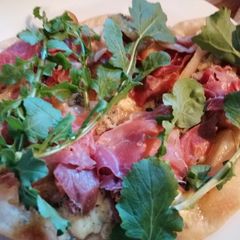 A picture of Prosciutto, Pear and Gorgonzola Pizza.