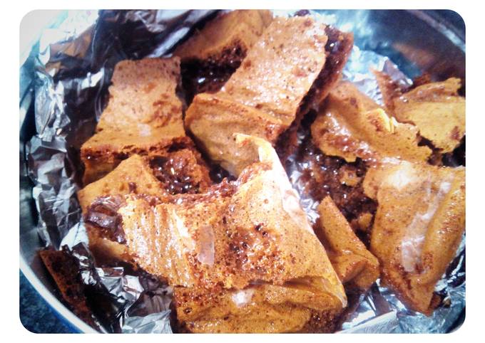 How to Prepare Quick Homemade Honeycomb Crunchie Bars