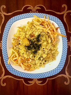 عکسی از دستور پلو مرغ کاری 🍗😋