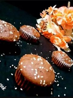 عکسی از دستور کاپ کیک کاکائویی کنجدی 😋😍