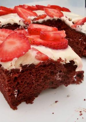 A picture of My ultimate Chocolate Cake.