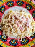 Spaghetti a la "Alfredo" con jamón