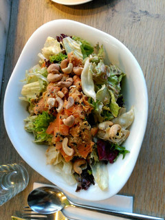 Una foto de Ensalada de boniato rojo