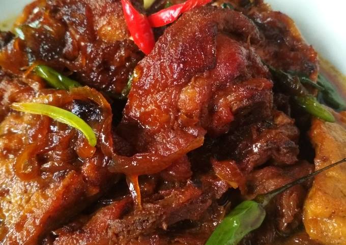 Cara Gampang Menyiapkan Ayam kecap, Enak