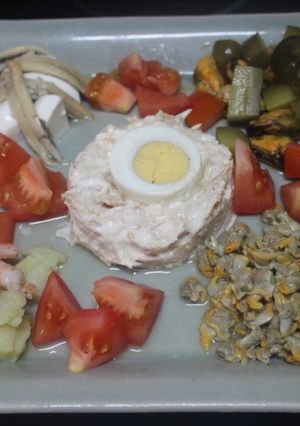 Foto principal de Ensalada de pescado