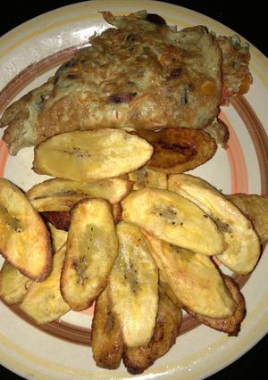 A picture of Fried plantain and fried egg.