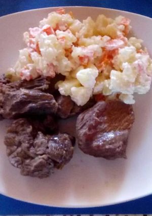 Una foto de Carne a la cacerola