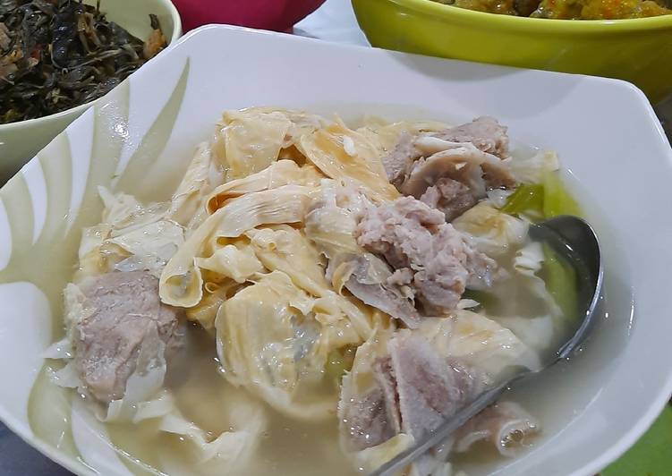 Sup Kembang Tahu