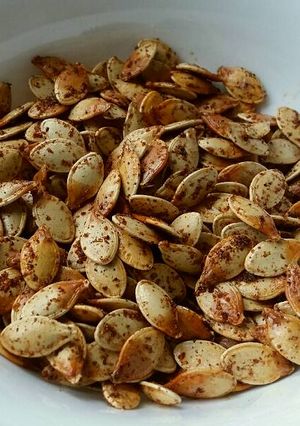A picture of Vickys Garlic & Paprika Roasted Pumpkin Seeds, GF DF EF SF NF.