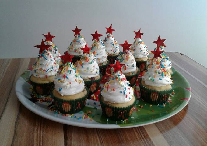 Cupcakes Navideños Receta de Virginia Regueiro- Cookpad