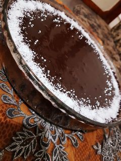 صورة لوصفة كيكة الشوكولاته 🖤