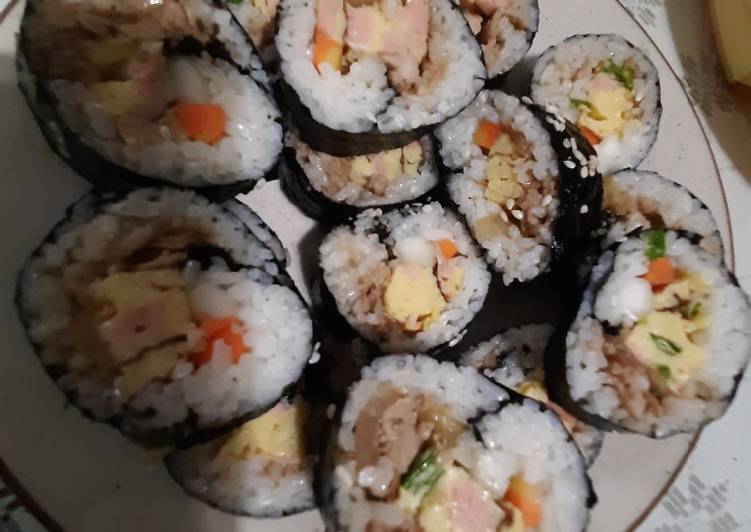 Olahan Gimbap ala Korea | Cara Mengolah Gimbap ala Korea Yang Enak dan Simpel