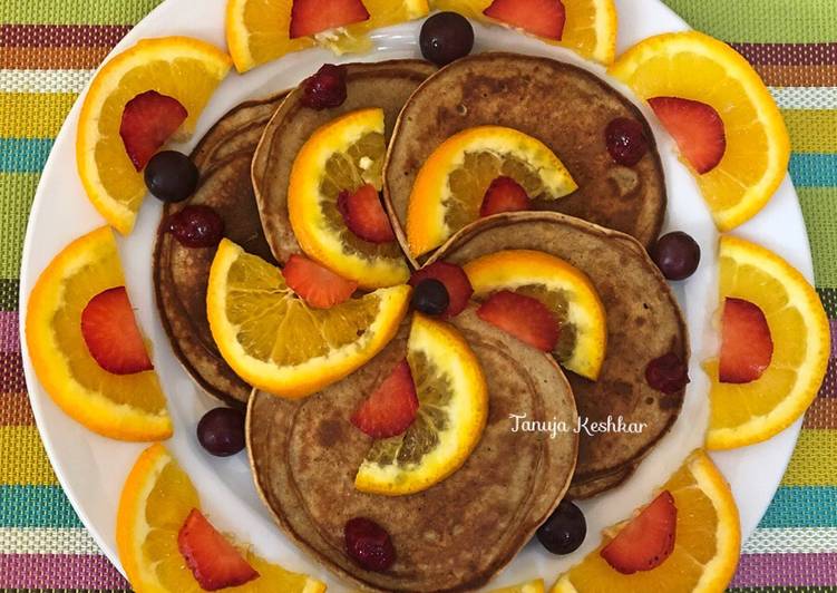 Brown rice oat orange pancakes