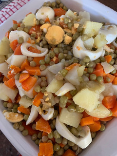 Una foto de Ensalada rusa