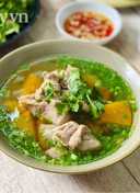 Canh Bế Tắc Đỏ Hầm Xương