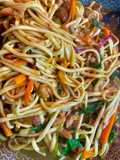 Tallarín Chop Suey vegetariano