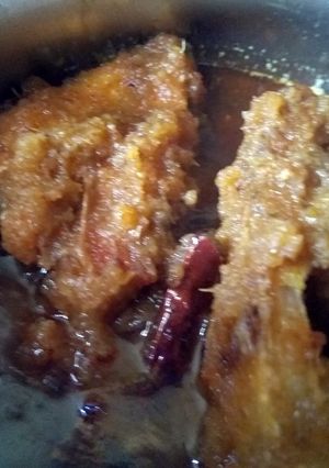 A picture of Fish curry.