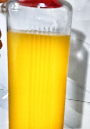A picture of Mix yellow drink.