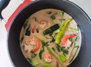 Gambar Sayur Lemak Sawi Bersama Timun Jepun
