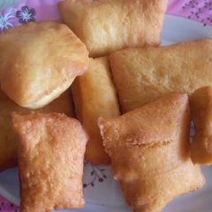 A picture of Mandazi.