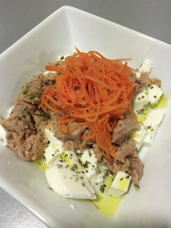 Una foto de Ensalada mixta
