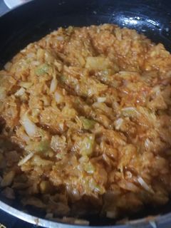 Una foto de Repollo al ajillo