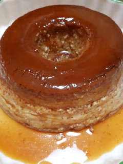 Una foto de Flan casero de dulce de leche