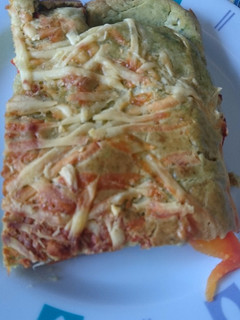 Una foto de Torta licuada de verduras y espinaca