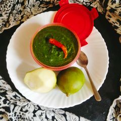 A picture of Spicy Raw Mango Chutney 😋😋.