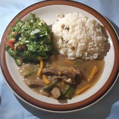 A picture of Shredded beef sauce.