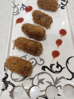 સેવ રોલ (Sev Roll Recipe In Gujarati) રેસીપી મુખ્ય ફોટો
