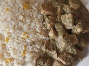 Una foto de mole verde o poblano