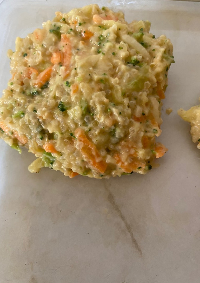 Una foto de Hamburguesas de verduras con quinoa. BLW