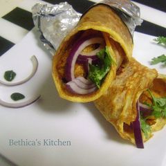 A picture of Chicken Egg Roll.