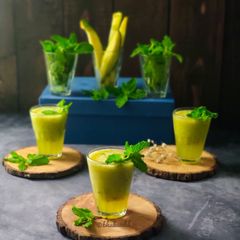 A picture of Mint aam panna.