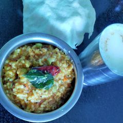 A picture of Bisi Bele Bath (No Onion No Garlic).