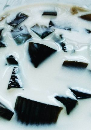 A picture of Coffee Jelly.