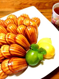 法式點心~馬德蓮蜂蜜檸檬蛋糕 的食譜成品照片