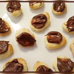 A picture of Pizzatella nibbles!.