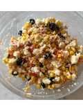 Cous cous con Galbanino, mais, mozzarella, olive nere, pomodori e tonno 🌽🫒🍅
