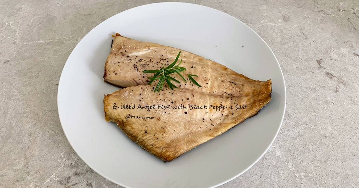 Grilled Angel Fish with Black Pepper & Salt Recipe by Pakprawee - Cookpad